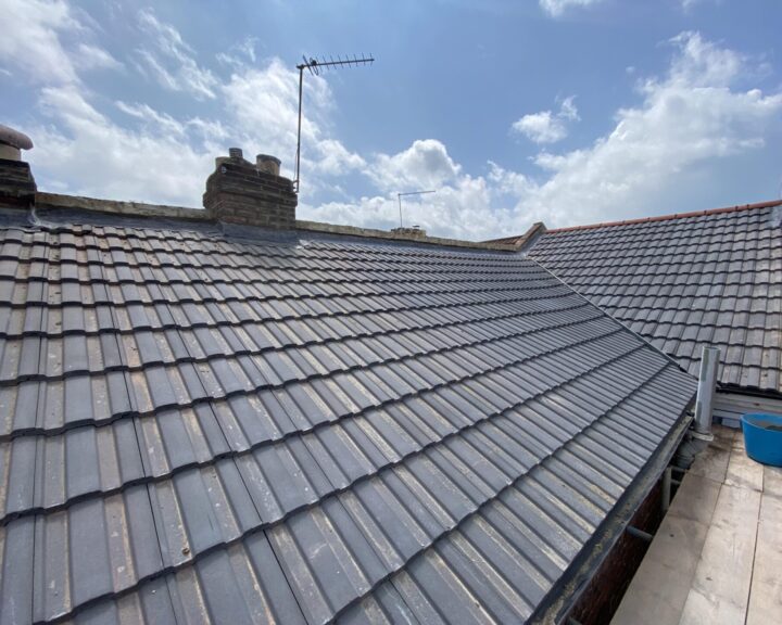 New pitched roof installation with grey tiles